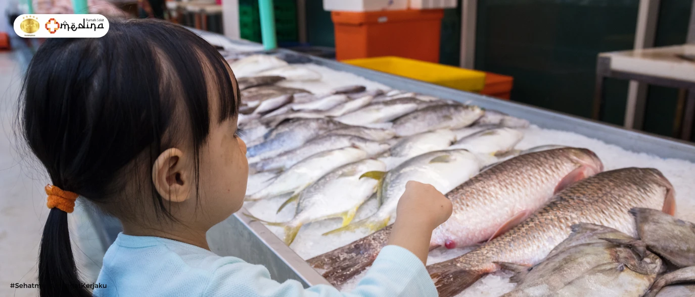 artikel kesehatan Tips Memilih Seafood yang Aman Dikonsumsi